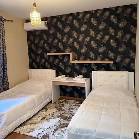Zoo Luxury Tirana