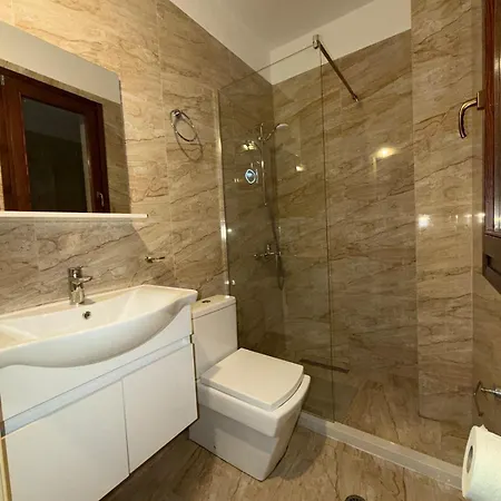 Zoo Luxury Appartement Tirana